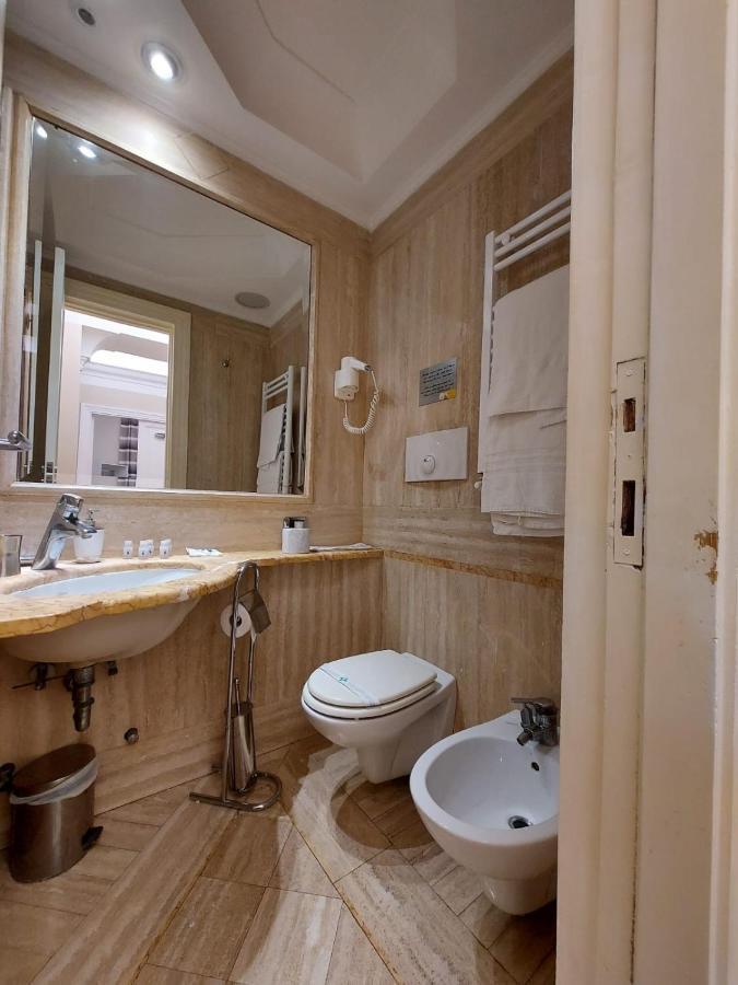 Rent Rooms Saint Peter Рим Екстериор снимка