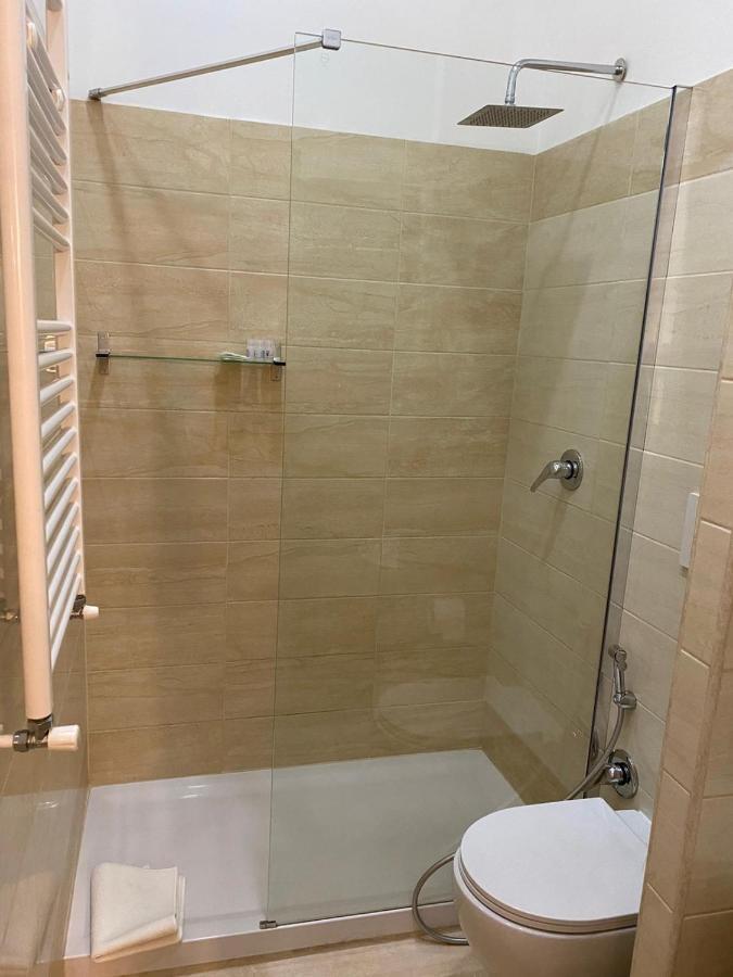 Rent Rooms Saint Peter Рим Екстериор снимка